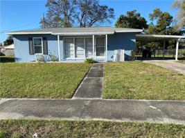 898 HENDERSON STREET