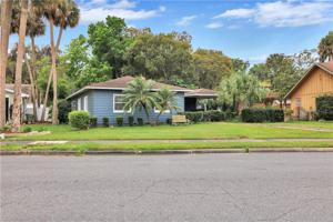 115 LAKESHORE DRIVE