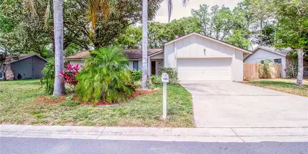 165 HOLDERNESS DRIVE