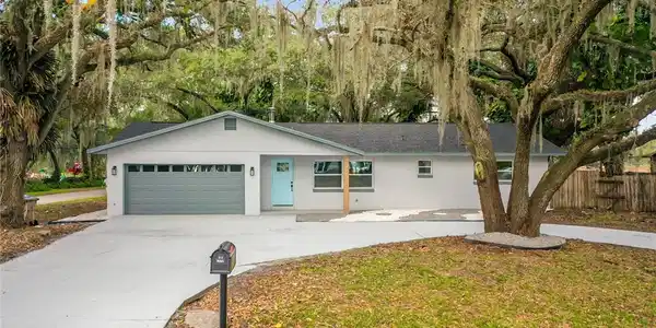 5525 ALLIGATOR LAKE