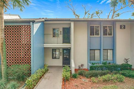 2 ESCONDIDO CIRCLE