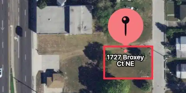 1727 BROXEY NE