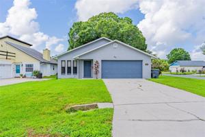 423 LAKE DAISY