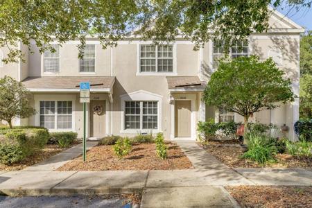 2316 LAKE WOODBERRY CIRCLE