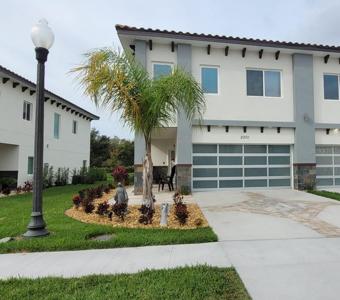 2000 GREENBRIAR TERRACE