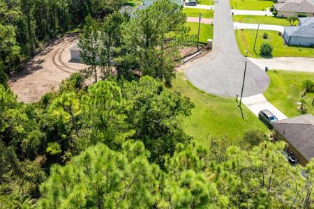 26 KAFFIR LILY PLACE