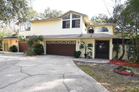 35 SUNRISE VILLAS LANE
