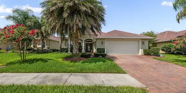 64 ARENA LAKE DRIVE