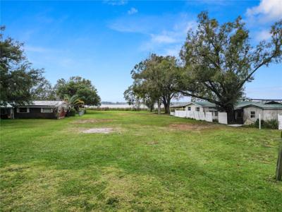 LAKE BONNY DRIVE E
