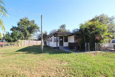 2028 SE 38TH TRAIL