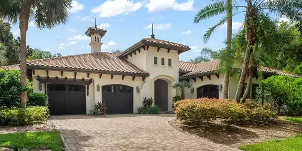 4819 ALEXANDRA GARDEN COURT