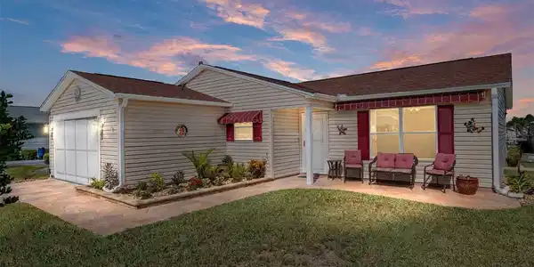 922 LIVINGSTON LOOP