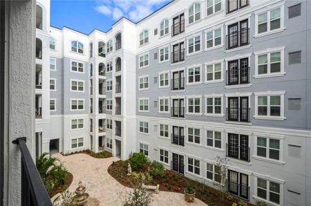 202 E SOUTH STREET