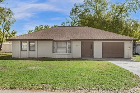 7 HIBISCUS WAY