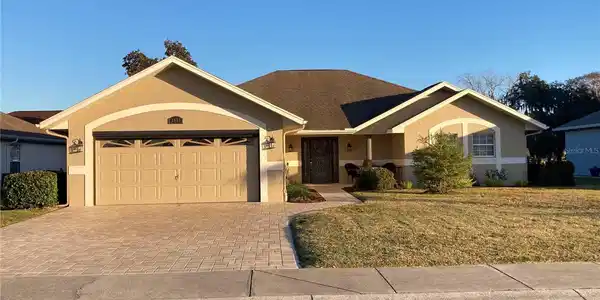 3955 E ARBOR LAKES DRIVE