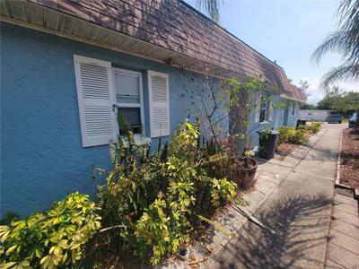 5707 SILVER SPUR DRIVE