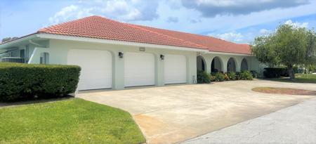 2226 N KINGS COVE POINT