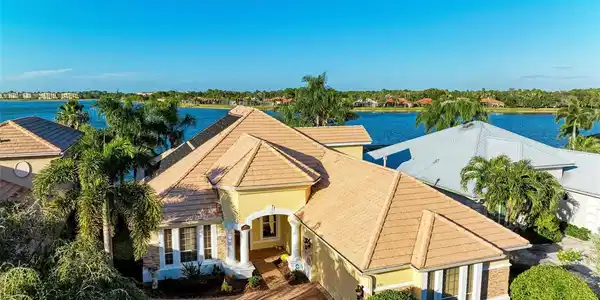6569 WATERS EDGE WAY