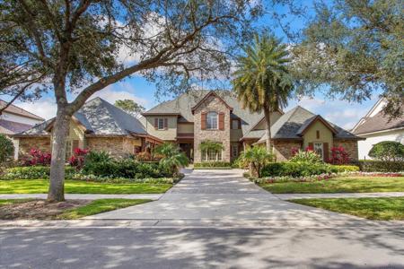 6234 GREATWATER DR