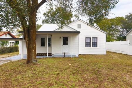 527 EMERALD AVENUE