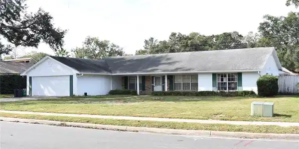1510 SUZANNE WAY
