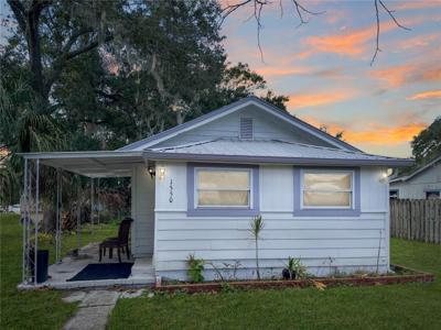 1550 MANATEE STREET