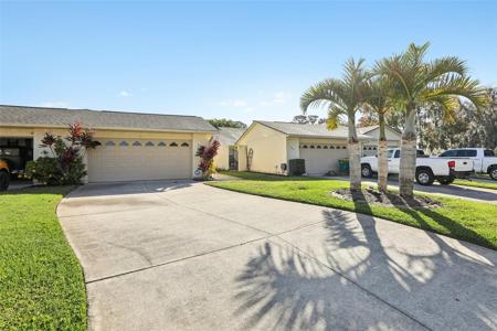 2216 CYPRESS COVE DRIVE