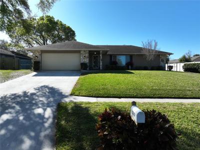 510 FERNWOOD DRIVE