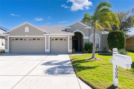 1908 OSWEGO DRIVE