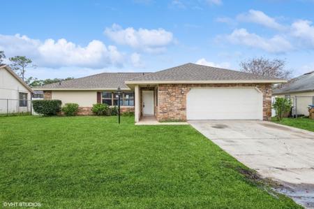 507 GLADE COURT