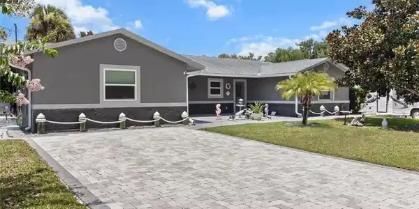 1201 NW 5TH TERRACE