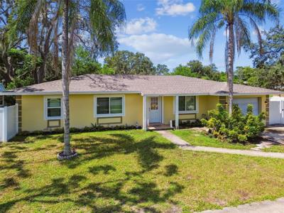 6937 TREEHAVEN DRIVE