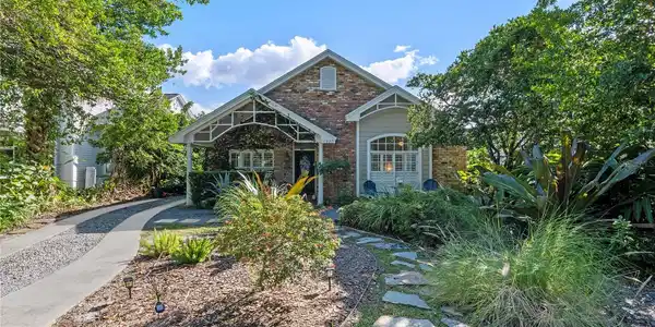 1570 GROVE TERRACE