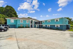 2800 LAKE ELOISE