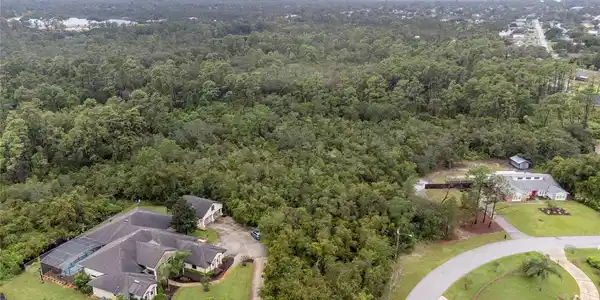 S LORRAINE DRIVE