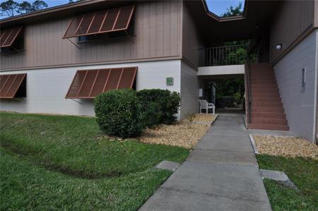 160 LIVE OAK WOODS COURT