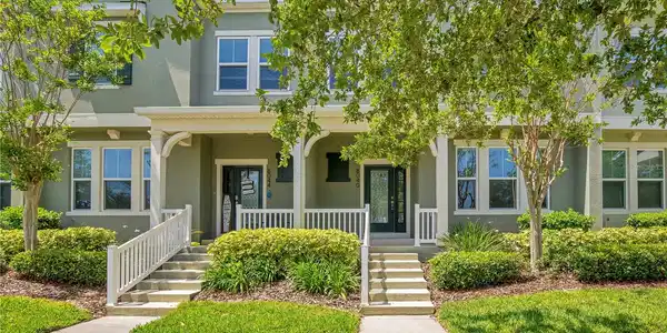 8040 BLUEJACK OAK DRIVE