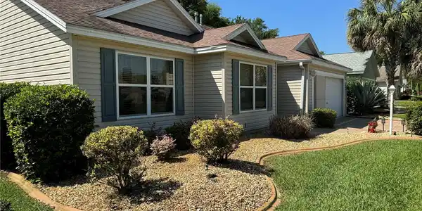 923 BARRYMOORE LOOP