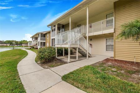 221 LAKE BROOK CIRCLE