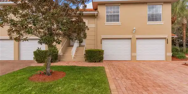 5447 ADMIRAL WAY