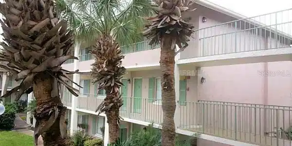122 WATER FRONT WAY