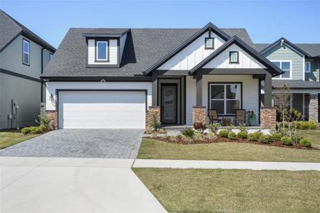 17123 CERCIS LOOP