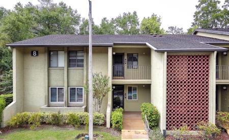 8 ESCONDIDO CIRCLE