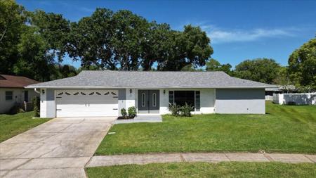 2139 CROWSNEST DRIVE