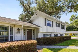 4342 CAROLWOOD