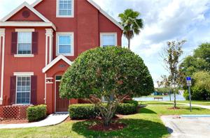 9528 LAKE CHASE ISLAND WAY