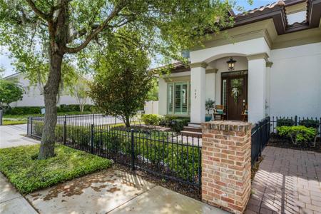 242 W LYMAN AVENUE