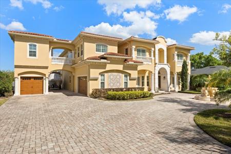 225 MAGNOLIA STREET