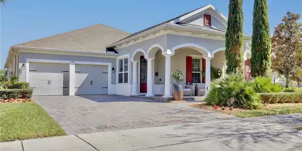 5525 THOMAS SQUARE DRIVE