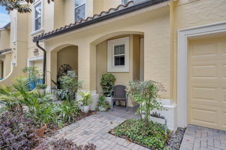 1321 BENEVOLENT STREET